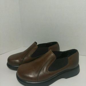 dansko non slip work shoes